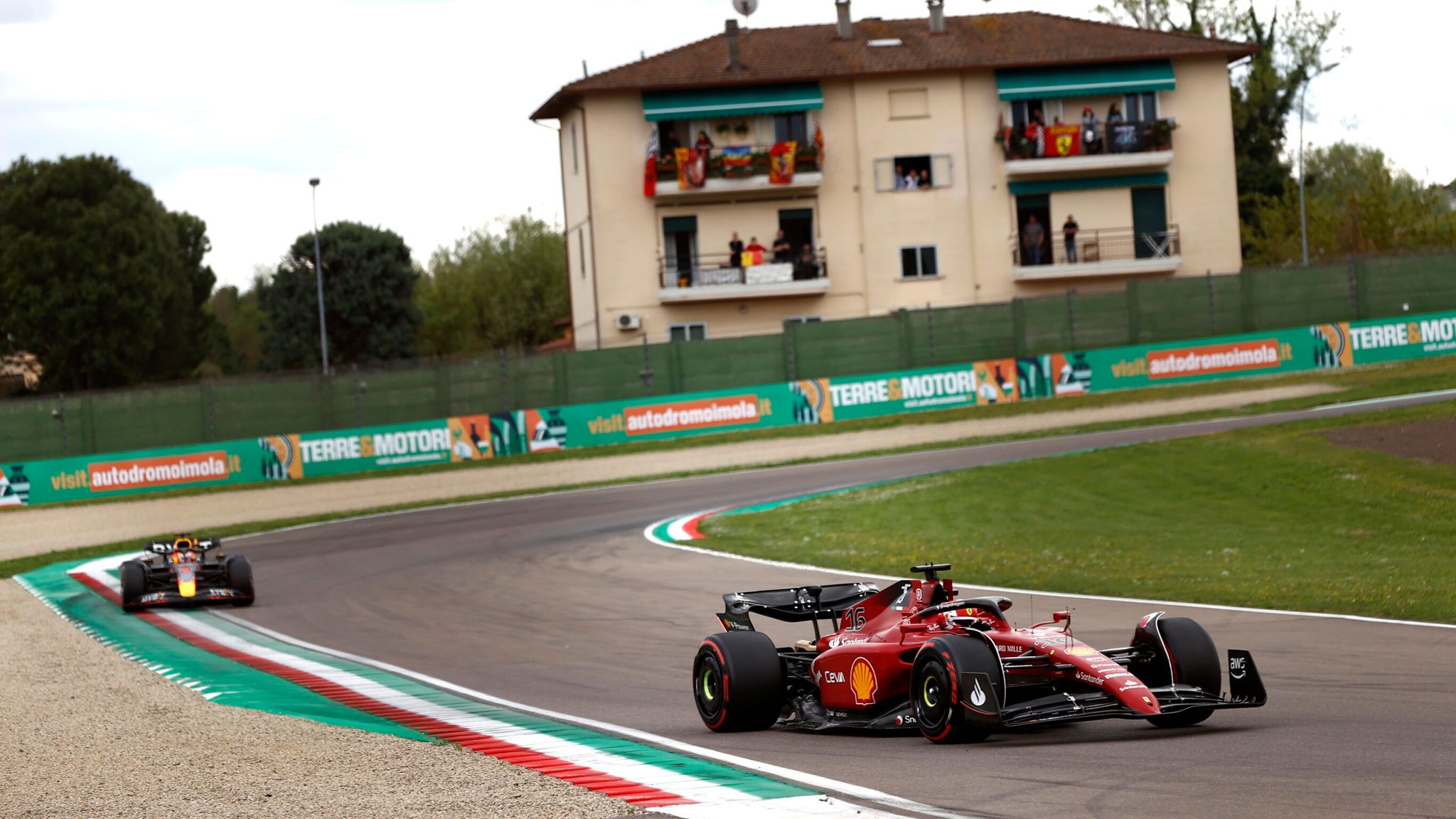 Italy works on keeping both Formula 1 races in calendar