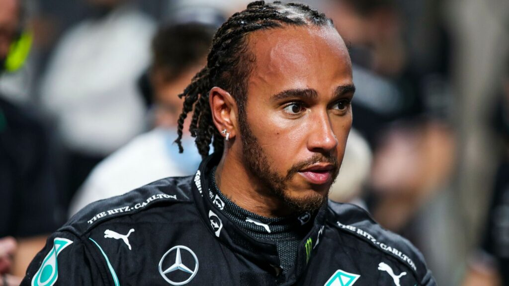 Hamilton disappointed with Mercedes pace