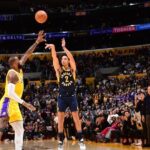 Lakers lose to Pacers at buzzer after blowing 17-point lead