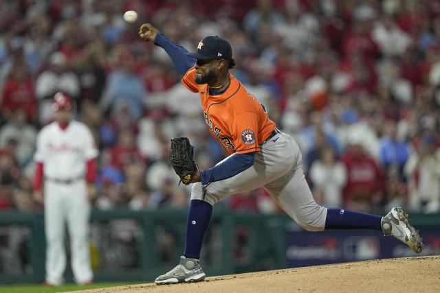 Astros defeat Phillies 5-0 in Game 4 7