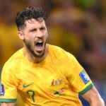 Leckie’s fine solo goal sends Australia into last 16