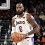 James, Davis to miss Lakers game against Raptors