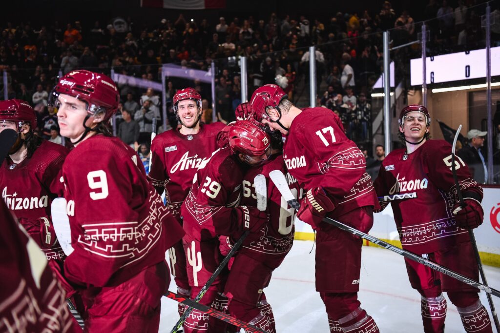 Coyotes extend point streak to nine after OT win