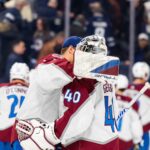Avalanche score 4 goals on first 5 shots to dismantle Jets