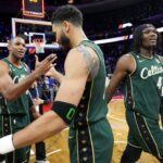 Tatum hits late 3-pointer as Boston edge 76ers in thriller