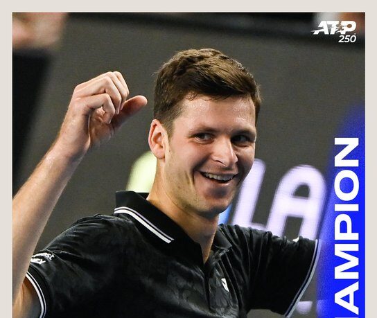 Hurkacz fires 19 aces in Marseille final, clinches 7th title