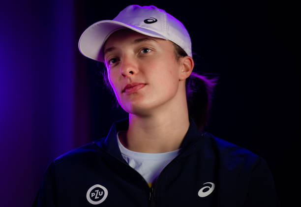 Swiatek urges WTA to reduce pay gap between men's and women's tours 1