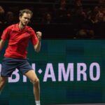 Fiery Medvedev dismantles Auger-Aliassime to set up Dimitrov clash