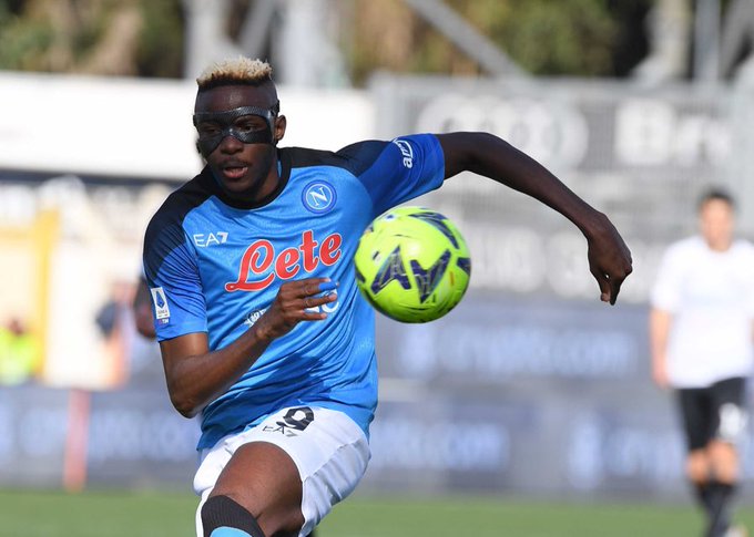 Napoli secure comfortable win at Spezia to extend lead 10