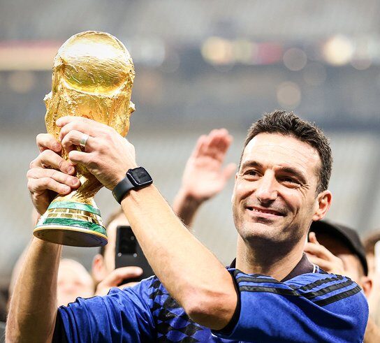 World Cup winner Scaloni to remain Argentina coach until 2026