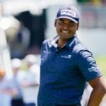 Munoz confirms LIV Golf move alongside Mito Pereira