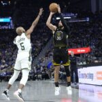 Curry and Warriors humble flying Bucks 125-116 in OT