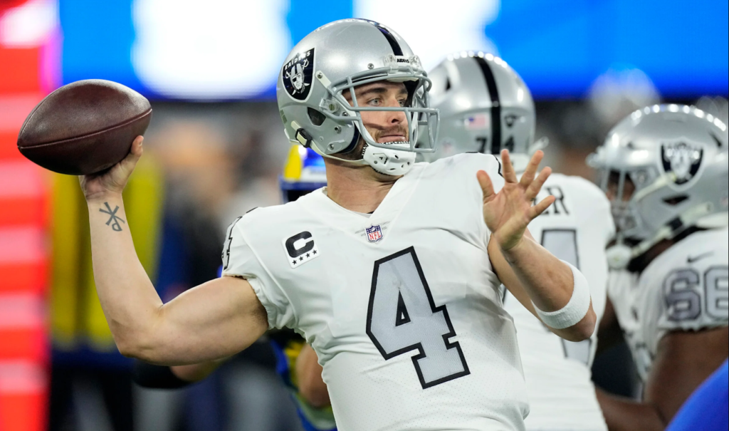 Saints sign QB Derek Carr to a 4-year deal 12