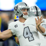 Saints sign QB Derek Carr to a 4-year deal