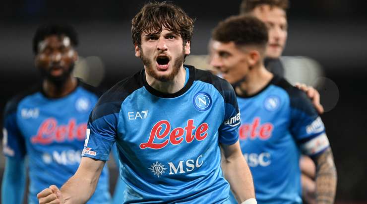 Napoli makes one more step towards the title with 2-0 over Atalanta