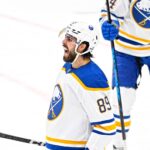Sabres edge out Maple 4-3