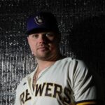 Luke Voit will earn guaranteed $2M with Brewers