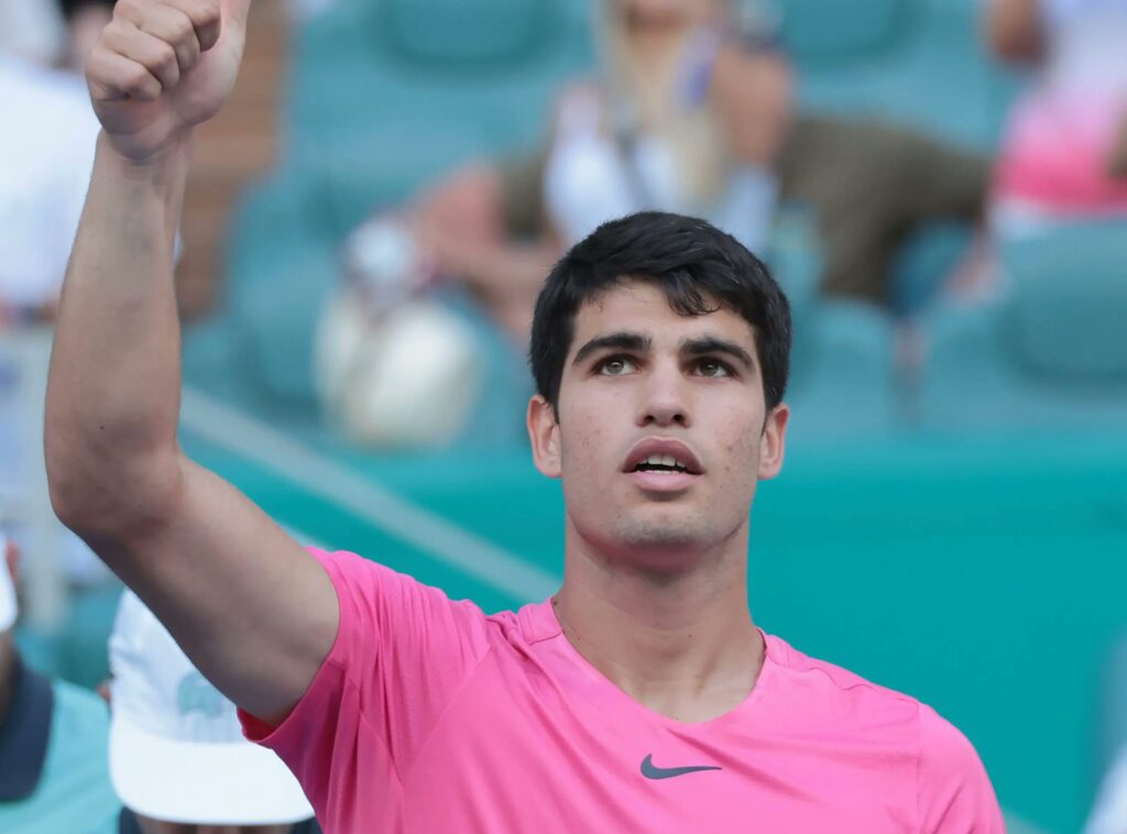 Alcaraz safely through to the quarter-finals at Miami