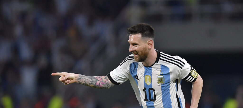 Messi reaches 100 international goals with spectacular hat-trick