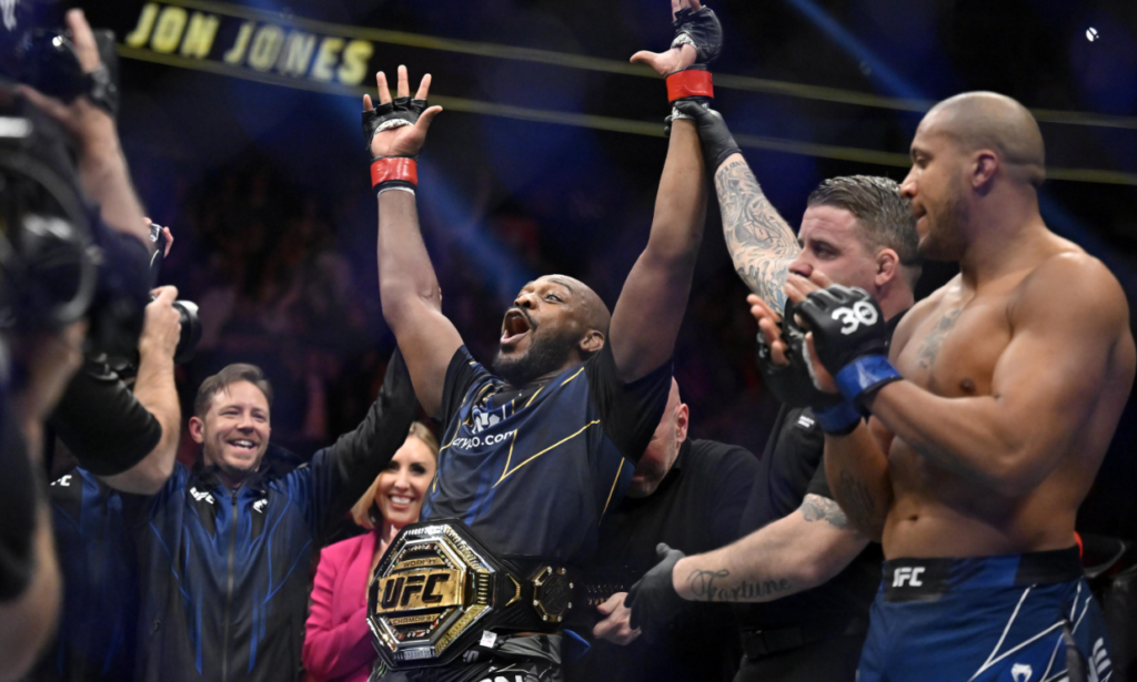 Jones claim UFC heavyweight crown over Gane