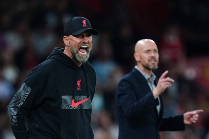 Klopp & Ten Hag call for end to "abhorrent chants" 3