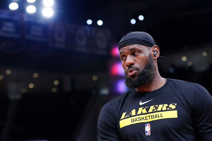 Lakers hope LeBron will not retire