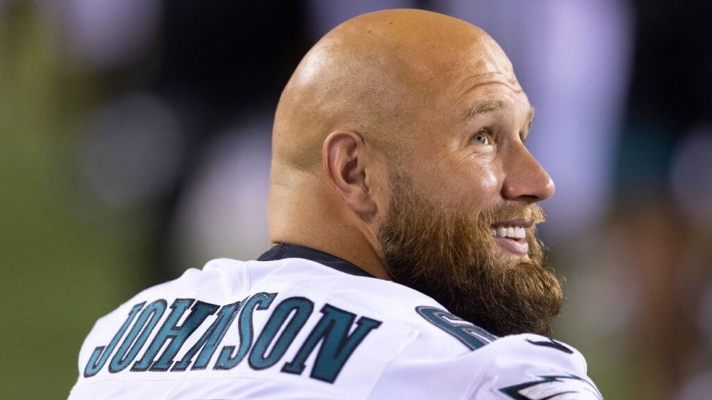 Philadelphia Eagles extend Lane Johnson’s contract until 2026