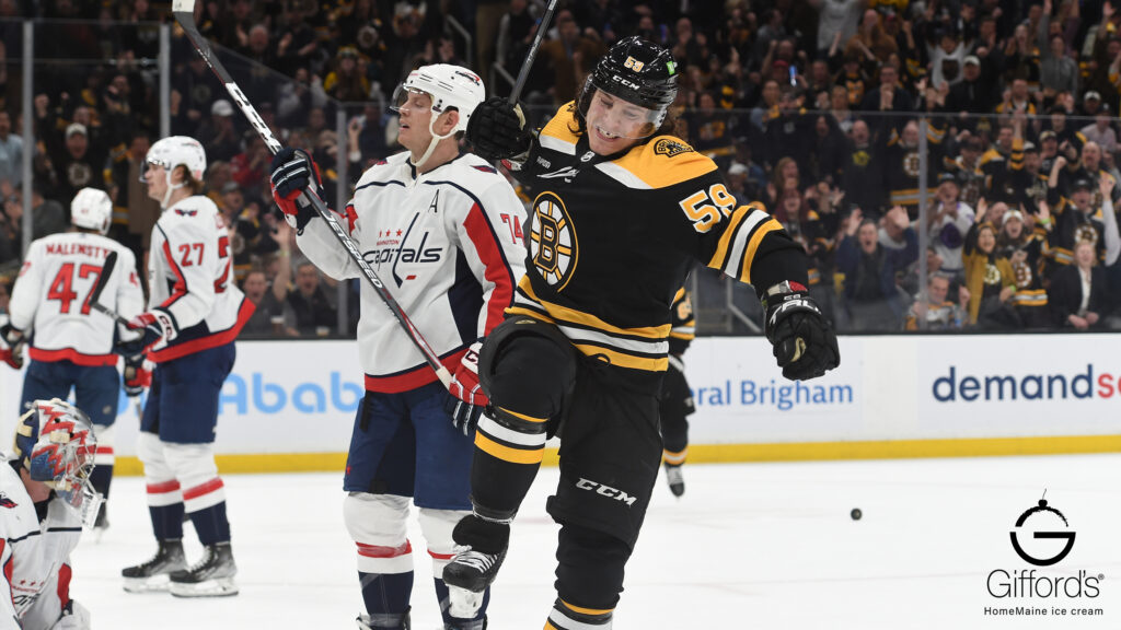 Bruins broke NHL points record, defeating Capitals 5-2