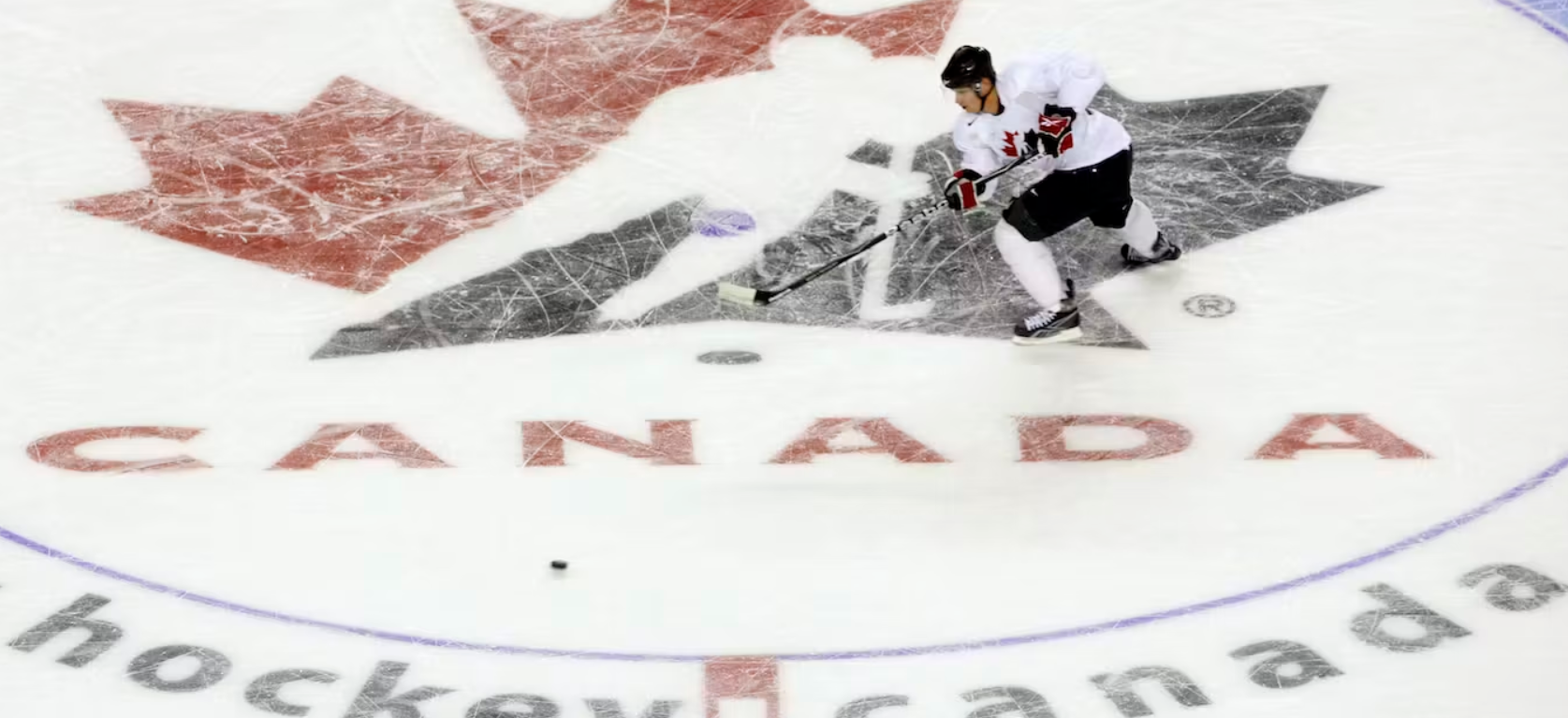 Federal government set to restore Hockey Canada funding