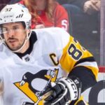 Crosby reaches 1,500 points; Penguins trash Red Wings 5-1