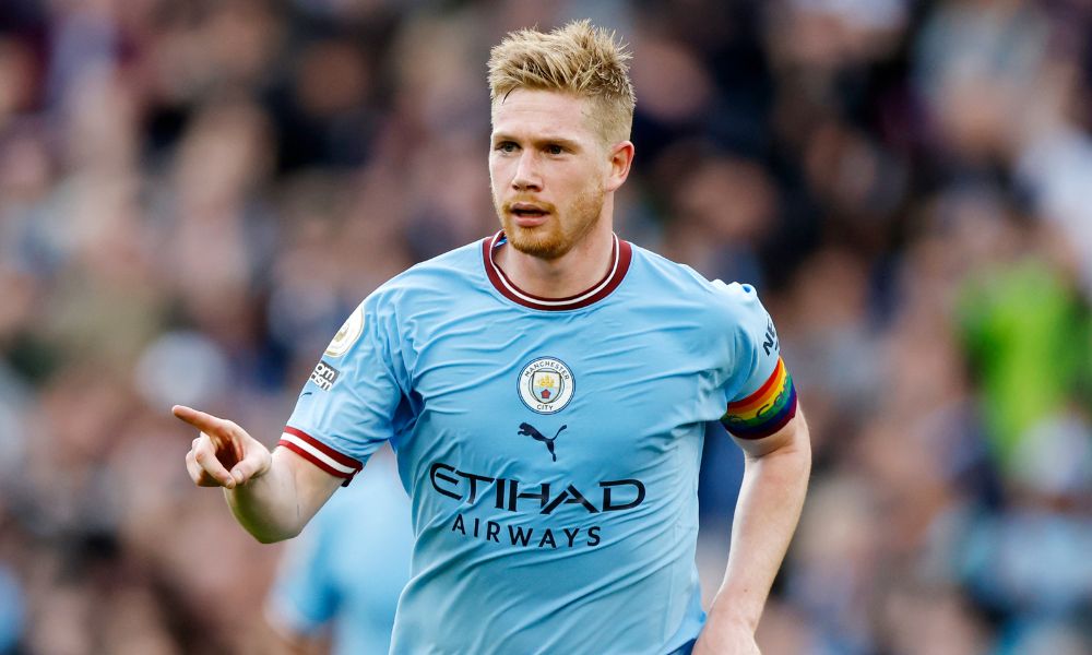 De Bruyne voted ‘best midfielder’ in Premier League history