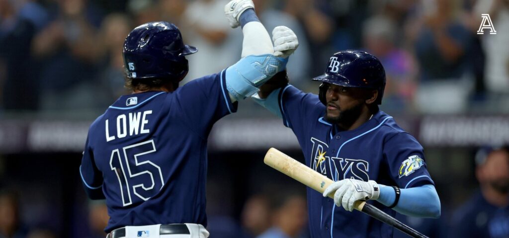Rays record 12th consecutive victory with 9-7 win over Red Sox