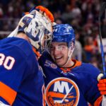 Islanders top Canadiens 4-2 to clinch playoff spot