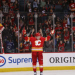 Zadorov hat-trick helps Flames beat Sharks 3-1