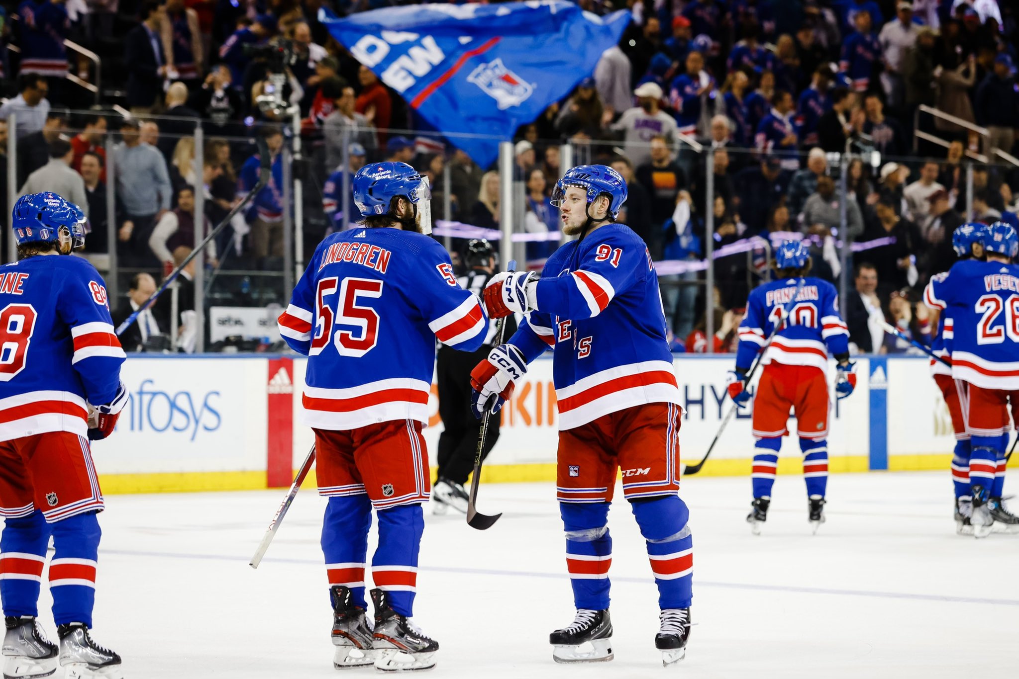 Kreider pushes Rangers to defeat Devils 5-2 to cause Game 7