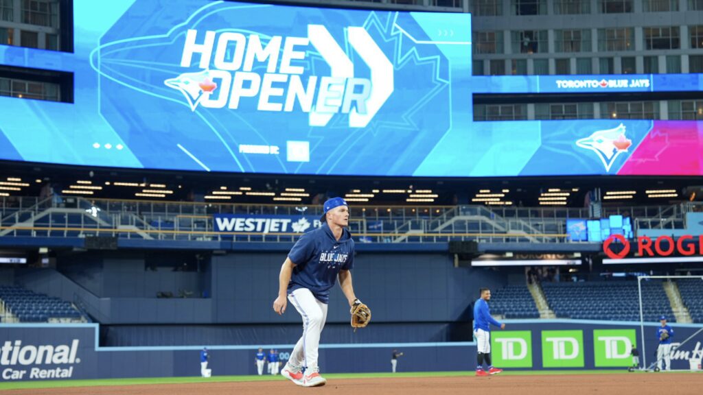 Blue Jays top Tigers 9-3 in home opener