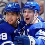 Maple Leafs destroy Lightning 7-2 to tie the series