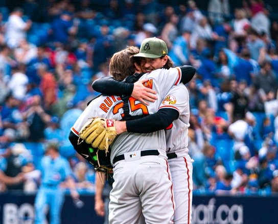 Orioles sweep Blue Jays in 3-match series
