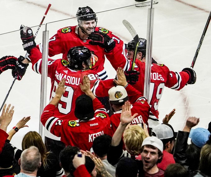 Chicago season-ticket sales surge after 1st pick