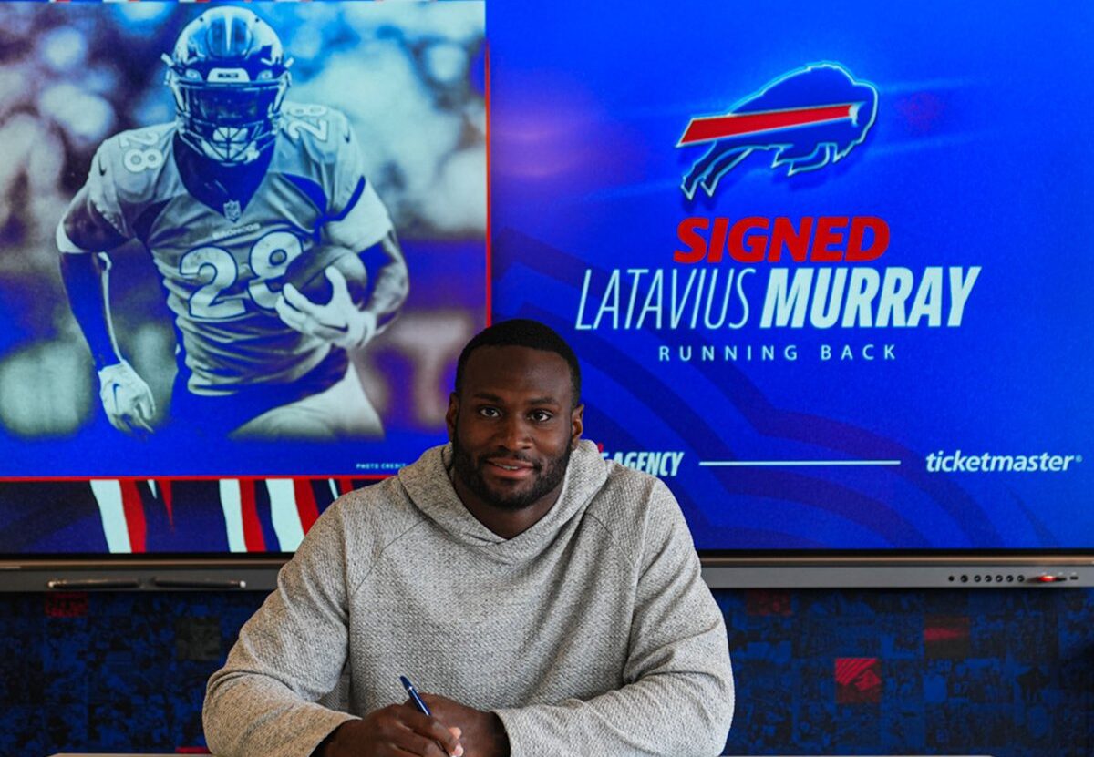 Bills sign Latavius Murray to 1-year deal