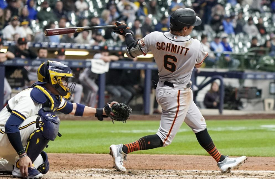 Giants use six pitchers to breeze past Brewers 5-0