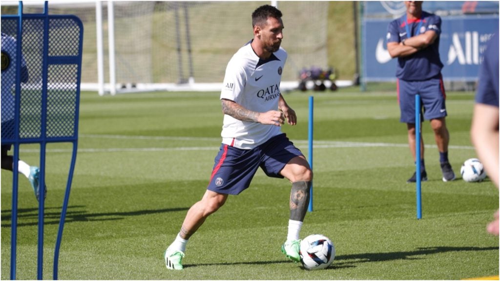 Messi returns to PSG training 2