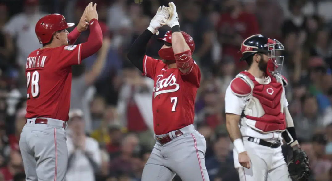 Reds came to live late to win over Red Sox 5-4