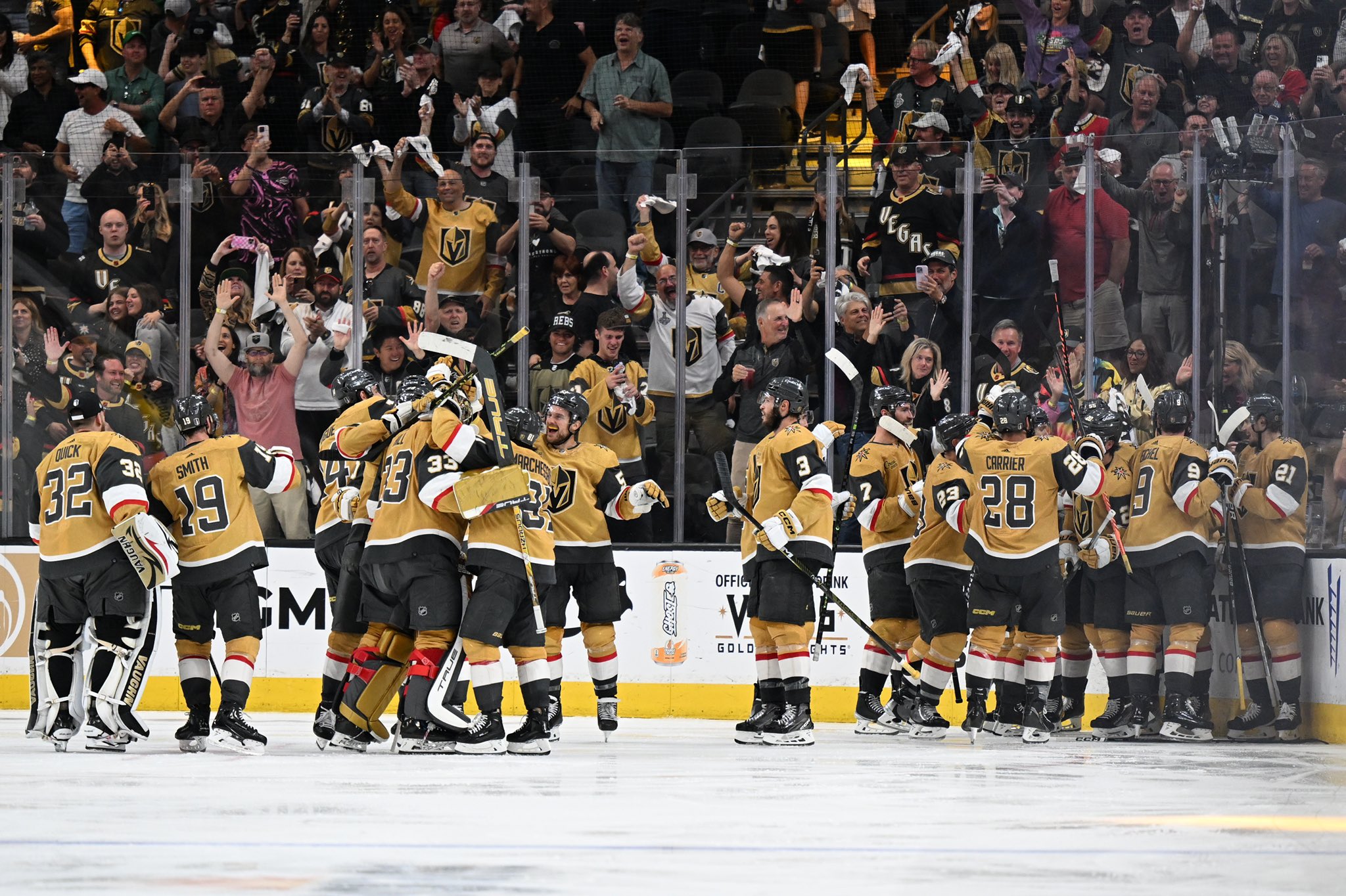 Golden Knights top Stars 3-2 again after OT