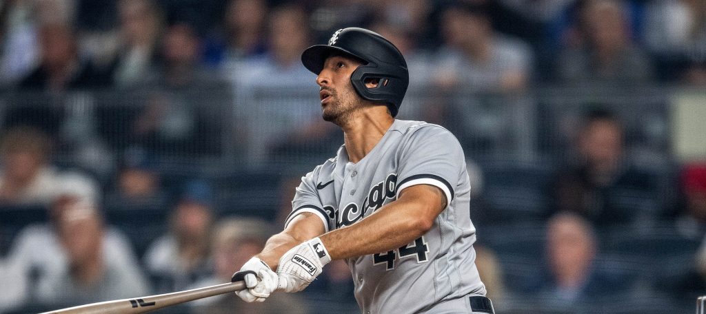 White Sox overpower Dodgers 8-4 to snap 3-game skid