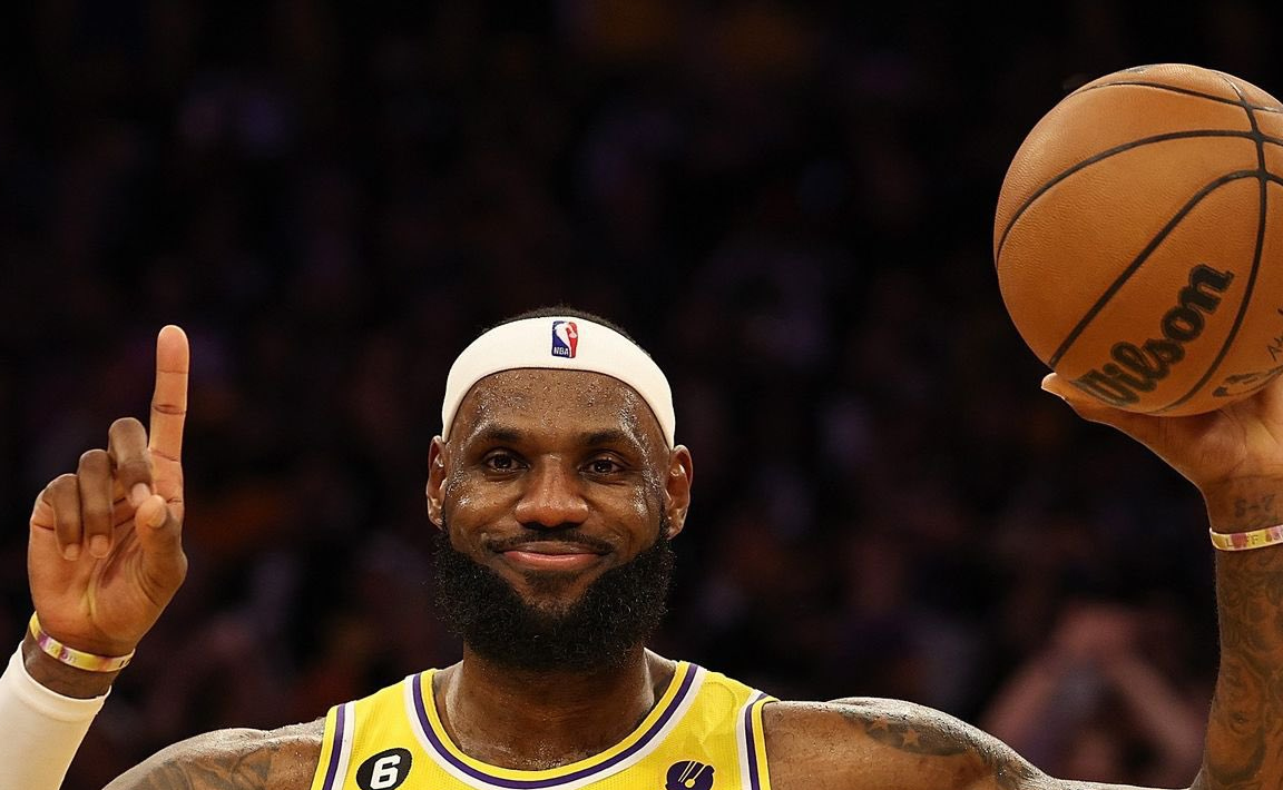 LeBron James to take part in 24 Hours of Le Mans as honorary starter