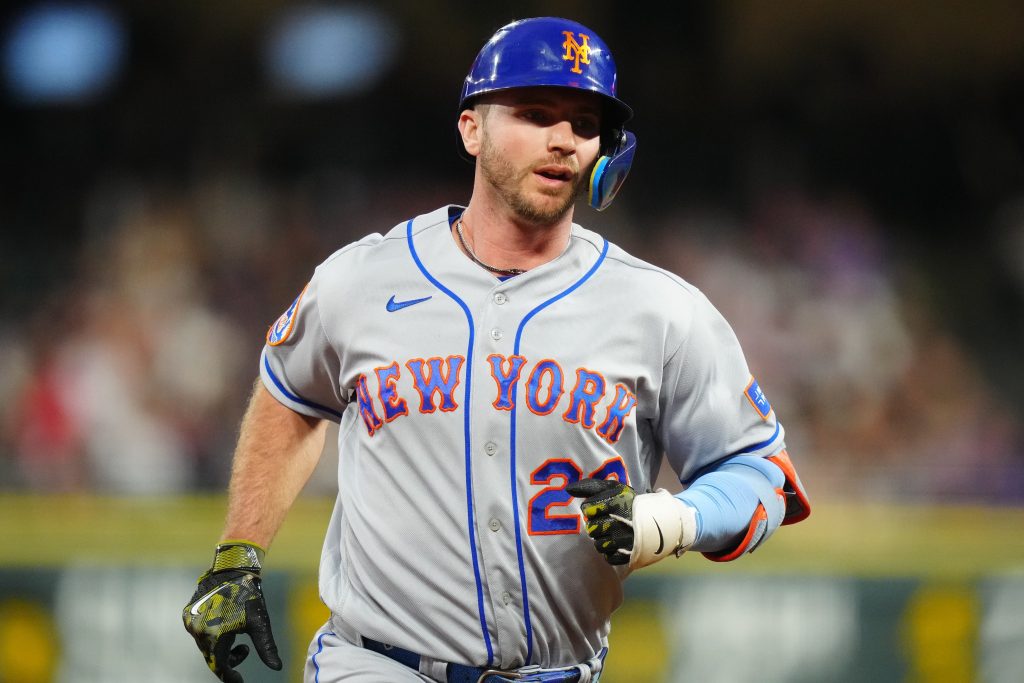 Swift recovery from wrist injury sees Pete Alonso return to Mets