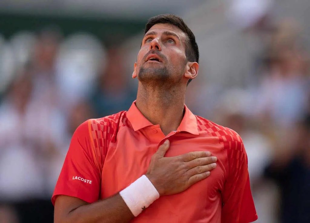 Merciless Djokovic beats Alcaraz and books place in French Open final