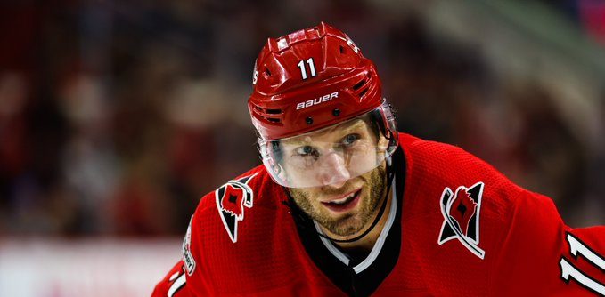 Jordan Staal inks new 4-year deal with Hurricanes