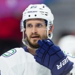 Vancouver to buy out Oliver Larsson